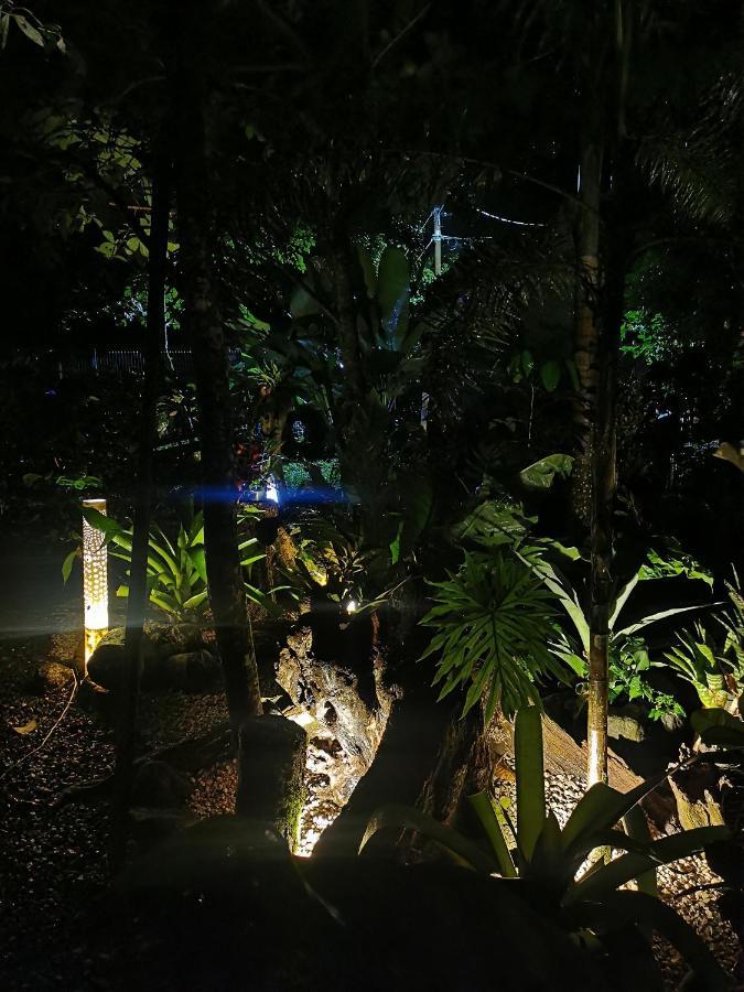 Momotus Glamping Hotel Florencia ภายนอก รูปภาพ